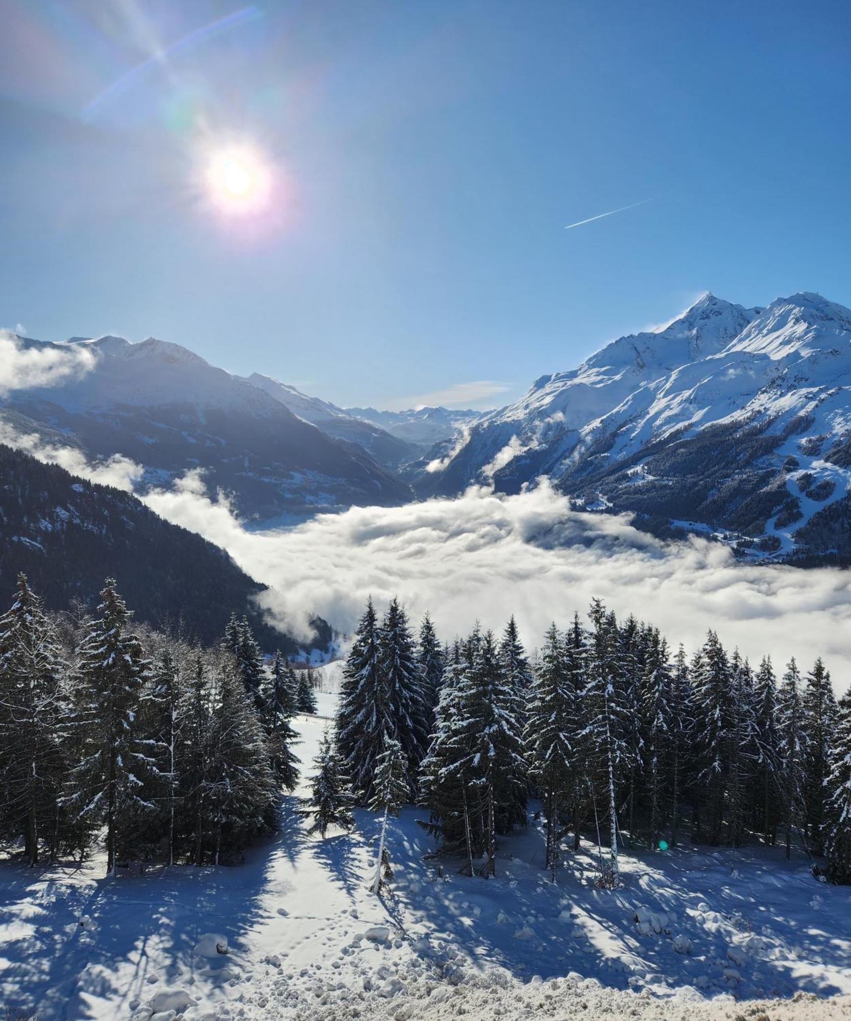 Le 1954 La Rosiere Apartment